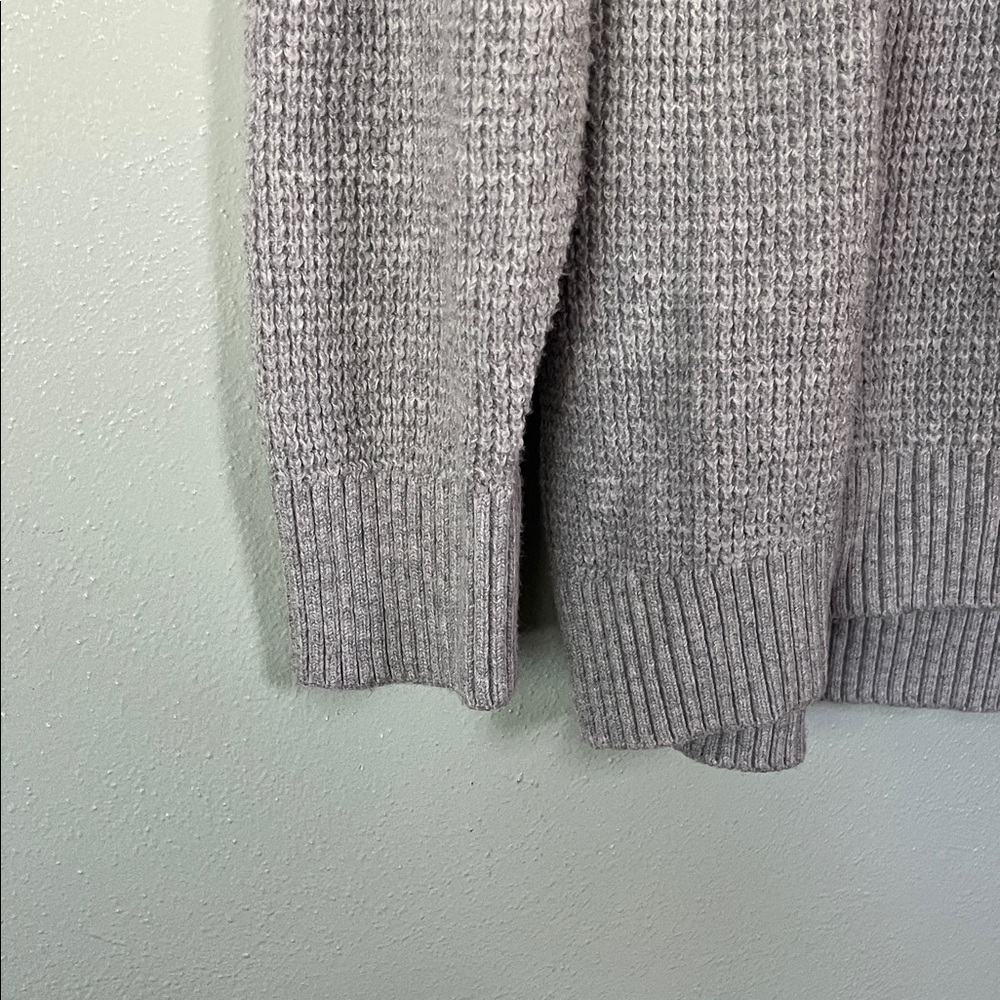 Old Navy Gray Knit Sweater - Picture 6 of 14